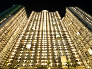 𝗣𝗥𝗜𝗦𝗠𝗔 𝗥𝗘𝗦𝗜𝗗𝗘𝗡𝗖𝗘𝗦| 𝟭𝟮% 𝗗𝗣 𝗣𝗿𝗼𝗺𝗼 1 Bedroom Condo Near BGC, Ortigas CBD, Capitol Commons in Pasig Blvd. Bagong Ilog, Pasig City