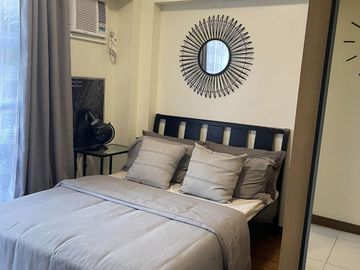 𝟏𝟐% 𝐃𝐏 𝐏𝐑𝐎𝐌𝐎|𝐒𝐎𝐍𝐎𝐑𝐀 𝐆𝐀𝐑𝐃𝐄𝐍 𝐑𝐄𝐒𝐈𝐃𝐄𝐍𝐂𝐄𝐒 2 Bedroom Condo in Alabang Zapote Rd. Las Piñas City at the back Robinsons Place