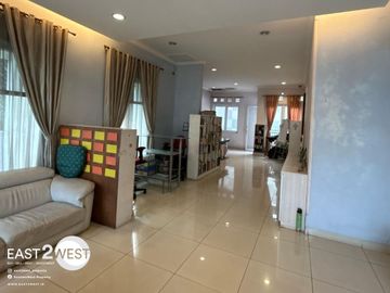 Dijual Rumah Cluster Sapphire Pondok Hijau Golf Gading Serpong Tangerang Bagus Nyaman Sangat Strategis