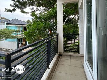 Dijual Rumah Cluster Sapphire Pondok Hijau Golf Gading Serpong Tangerang Bagus Nyaman Sangat Strategis