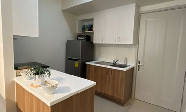 For Rent: 2BR unit in The Vantage, Kapitolyo Pasig with Parking