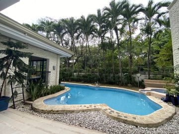 FOR SALE: 6-Bedroom Single-Family House in Ayala Alabang, Muntinlupa City - CTD