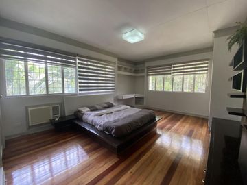 FOR SALE: 6-Bedroom Single-Family House in Ayala Alabang, Muntinlupa City - CTD