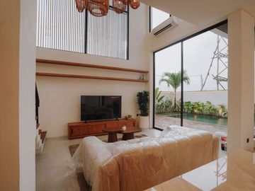 New Leasehold 3 Bedroom Modern Villa in Kerobokan Bali – Perfect for Airbnb Investment