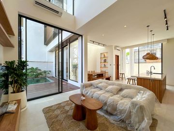 New Leasehold 3 Bedroom Modern Villa in Kerobokan Bali – Perfect for Airbnb Investment