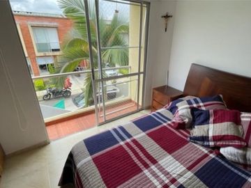 CASA SECTOR GALICIA  PEREIRA