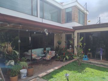 Excelente oportunidad de Vivenda ó Inversión, casa en Niza