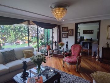 Excelente oportunidad de Vivenda ó Inversión, casa en Niza