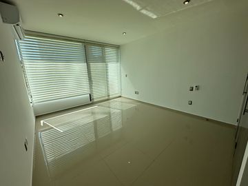 Casa de lujo en Fracc. Cumbres del Lago, Querétaro.