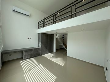 Casa de lujo en Fracc. Cumbres del Lago, Querétaro.