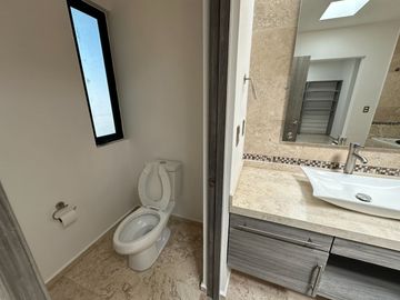 Casa de lujo en Fracc. Cumbres del Lago, Querétaro.