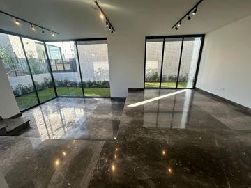 Residencia de lujo en Lomas del Campanario Norte, Querétaro.