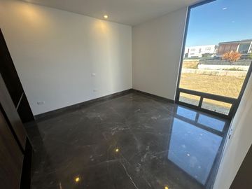 Residencia de lujo en Lomas del Campanario Norte, Querétaro.
