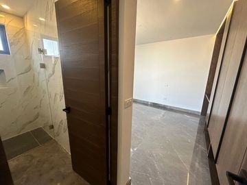 Residencia de lujo en Lomas del Campanario Norte, Querétaro.