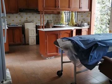 Oferta, bajó de precio ! Vendo casa en avenida Las Artes Nortes .San Borja