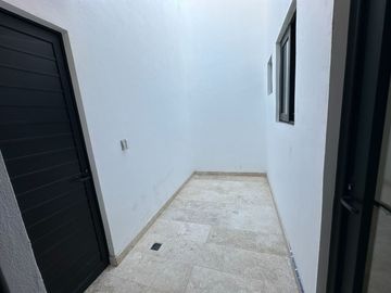 Casa con alberca en Fracc. La Espiga, Querétaro.