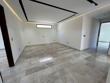 Casa con alberca en Fracc. La Espiga, Querétaro.