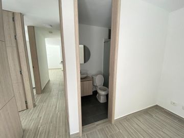 Renta apartamento Condina Pereira