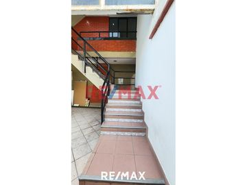 Venta De Departamento 2Do Piso En San Borja Buena Ubicación