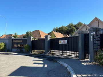 Vendo casa en Condominio del Real 3 Sector Jardin del Este Chillán, a minutos de camino a cato y sector Quilamapu, Chillán