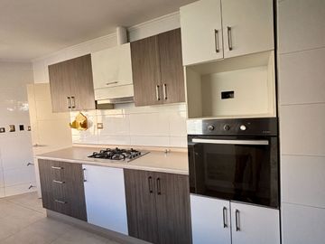 Vendo casa en Condominio del Real 3 Sector Jardin del Este Chillán, a minutos de camino a cato y sector Quilamapu, Chillán