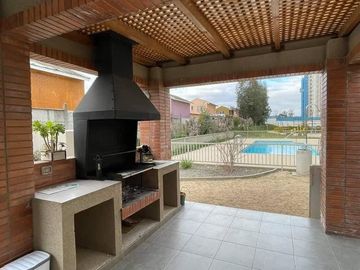 SE VENDE DEPARTAMENTO DE 3 DORMITORIOS CON EXCELENTE ORIENTACIÓN AL SOL EN CURAUMA - V REGIÓN