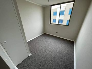 SE VENDE DEPARTAMENTO DE 3 DORMITORIOS CON EXCELENTE ORIENTACIÓN AL SOL EN CURAUMA - V REGIÓN