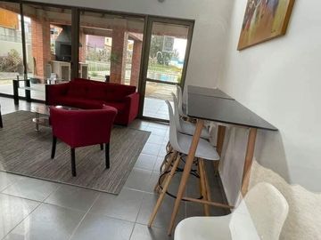 SE VENDE DEPARTAMENTO DE 3 DORMITORIOS CON EXCELENTE ORIENTACIÓN AL SOL EN CURAUMA - V REGIÓN