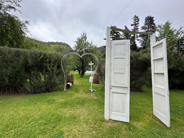 ¡oportunidad Única! Vendo Casa Con Centro De Eventos En Funcionamiento