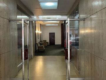 Monoambiente en Edificio Talcahuano y Av Santa Fe