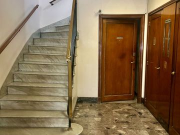 Departamento en Venta en Retiro - Apto Profesional 80 m²