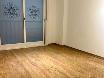 Departamento en Venta en Retiro - Apto Profesional 80 m²