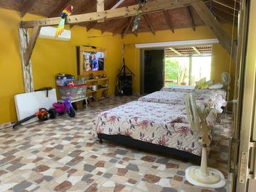 ESPECTACULAR LOTE DE OPORTUNIDAD