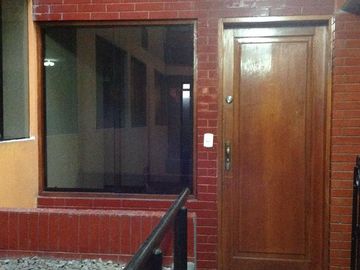 SURQQUILLO, BARRIO MEDICO, VENTA DEPARTAMENTO 2DO PISO