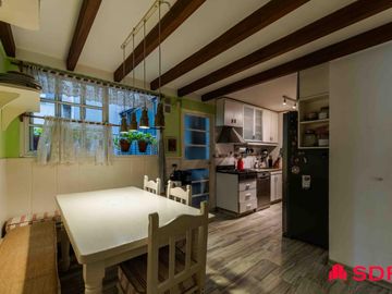 Piso en Venta. 3 Dorm. en Segui 3800 y Lafinur, Impecable