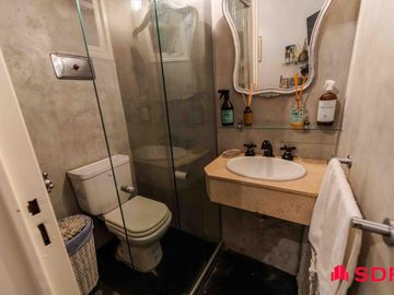 Piso en Venta. 3 Dorm. en Segui 3800 y Lafinur, Impecable
