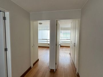 Pent House de 282 m² Totalmente Impecable en con Vista a La Calle en San Borja