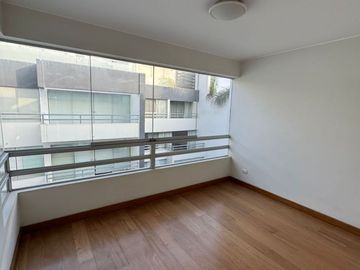 Pent House de 282 m² Totalmente Impecable en con Vista a La Calle en San Borja