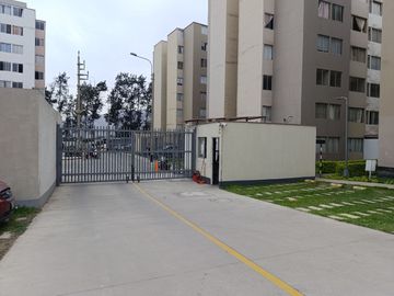 ALQUILER DEPARTAMENTO CHACLACAYO MIRADOR EL GOLF ÑAÑA I ETAPA ASCENSOR COCHERA