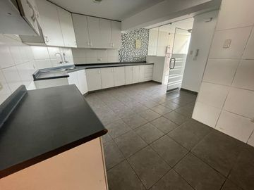 LINDO DEPARTAMENTO EN VENTA EN CAYMA