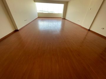 LINDO DEPARTAMENTO EN VENTA EN CAYMA