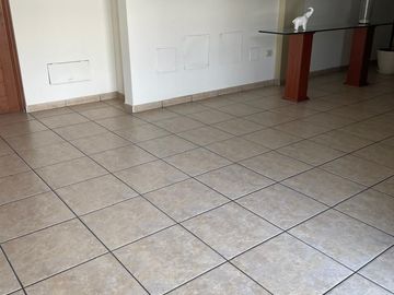 LINDO DEPARTAMENTO EN VENTA EN CAYMA
