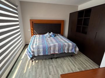 VENTA DE CASA EN LOMAS DE ANGELOPOLIS 1