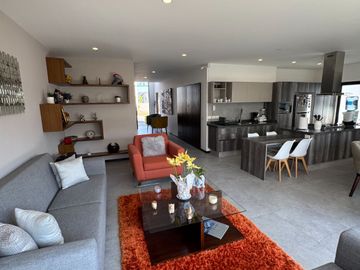 VENTA DE CASA EN LOMAS DE ANGELOPOLIS 1