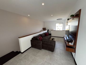 VENTA DE CASA EN LOMAS DE ANGELOPOLIS 1