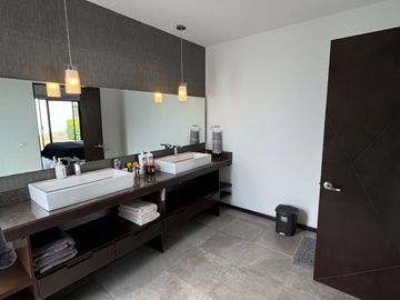VENTA DE CASA EN LOMAS DE ANGELOPOLIS 1