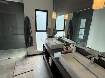VENTA DE CASA EN LOMAS DE ANGELOPOLIS 1