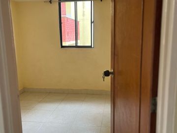 SE VENDE APARTAMENTO 4 PISO CHIMINANGOS ETAPA 1