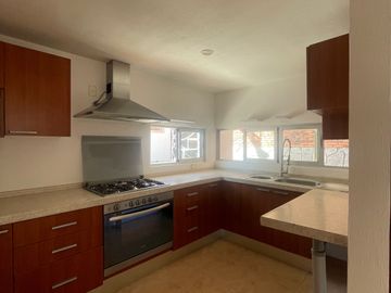 RESIDENCIA EN CONDOMINIO EN VENTA EN METEPEC