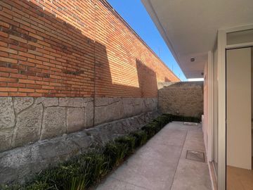 RESIDENCIA EN CONDOMINIO EN VENTA EN METEPEC